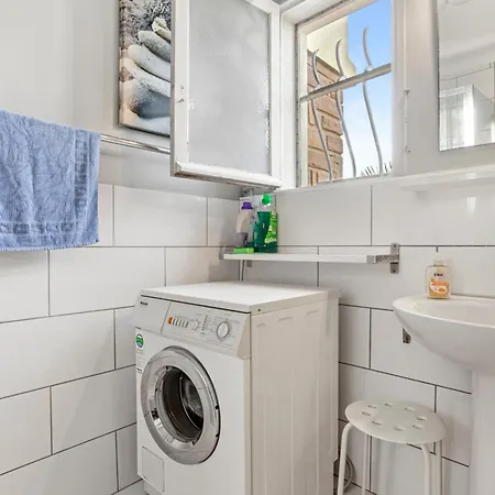 Apartament Dorene Fréjus